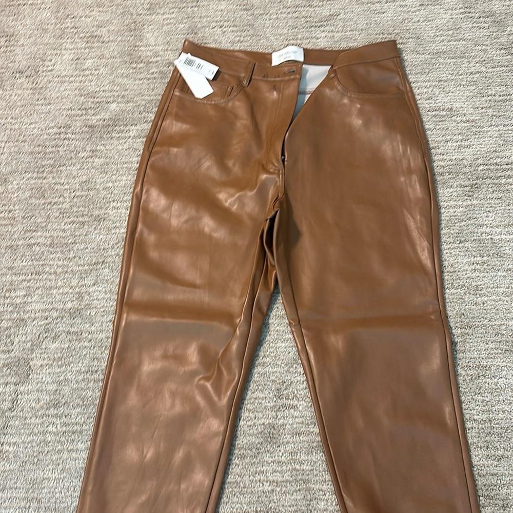 Aritzia Babaton faux leather pants nwt